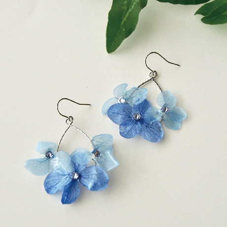 1699円 ピアス プリザーブド あじさい 押し花 pi-500045_4.jpg
