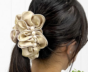 パールリボンのヘアアクセ