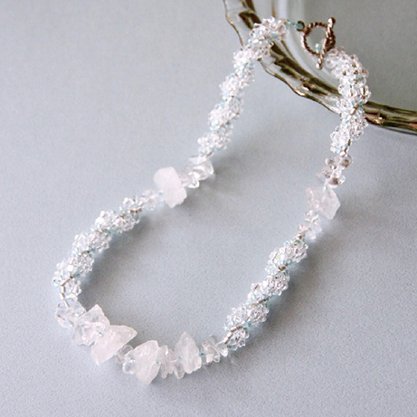 クリスタルのひんやりショートネックレス（YA-589） | ユザワヤ